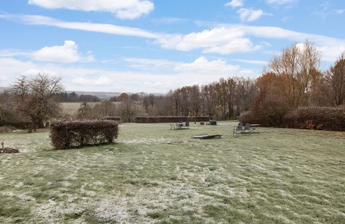 Vijlen Apartment | Scenic holiday home in Vijlen with garden