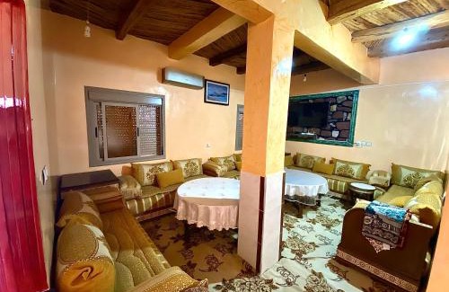 Bine el Ouidane Villa | Scenic Lakeview House Near 5-Star Widian Hotel