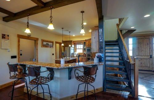 North Meadow Creek House | Scenic Mountain Cabin with Creekside Deck & Outdoor Fireplace near North Meadow Creek, Montana