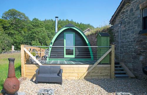Glandyfi Ski Chalet | Scenic Pet Friendly Pod in Talybont Aberystwyth