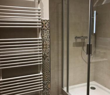 Schwarzenberg/Erzgeb. Apartment | Schöne Dachwohnung mit 2 Schlafzimmern im Zentrum von Schwarzenberg - Erzgebirge