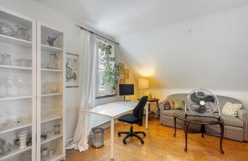 Warstein Apartment | Schöne Dachgeschoss Wohnung