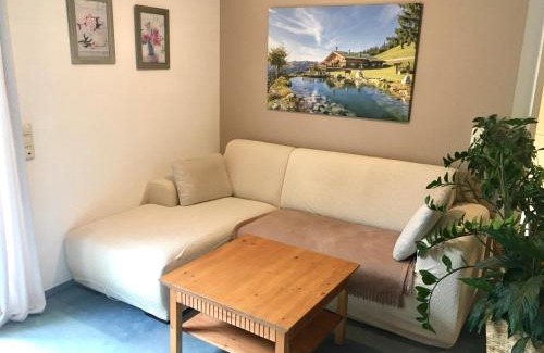 Wackersdorf Apartment | Schöne Gartenwohnung im Seenland