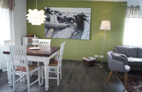 Waldenbuch Apartment | Schöne, große Ferienwohnung in Waldenbuch, nahe Stuttgart Messe, Böblingen, Sindelfingen
