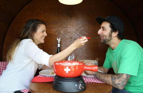 Jenins Bed & Breakfast | Schlaf-Fass Jenins