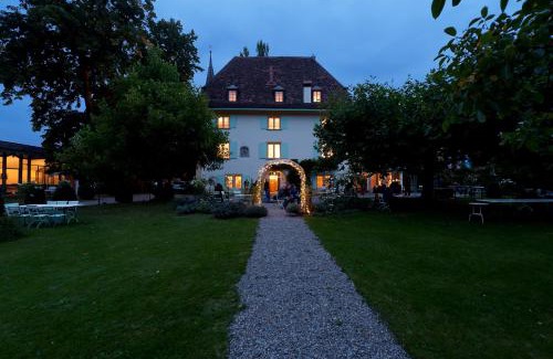 Ueberstorf Hotel | Schloss Ueberstorf - Tafeln, Tagen, Träumen