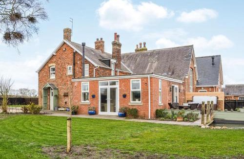 Driffield House | School Cottage