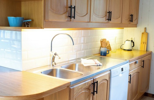 Odskolt House | Schwedenhaus, Naturnah, 3pers, 2 Schlafzi, Freewifi, Garten