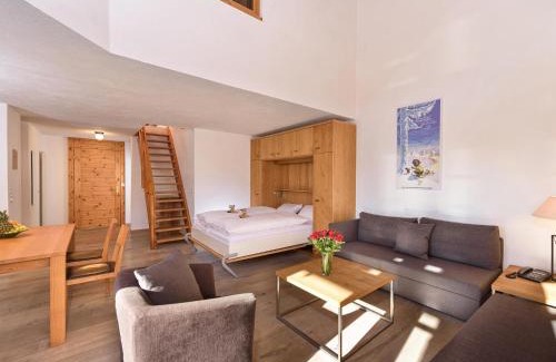 Lenzerheide Apartment | Schweizerhof Ferienwohnungen Lenzerheide 2