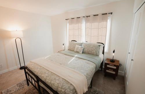 South Scottsdale Villa | Scottsdale Spacious Oasis l 10mins to Old town