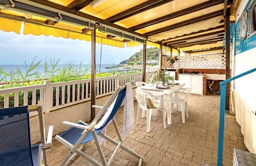 Marina di Pisciotta House | Sea Breeze Tiny House