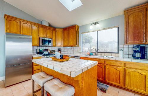 Albion House | Sea Breeze