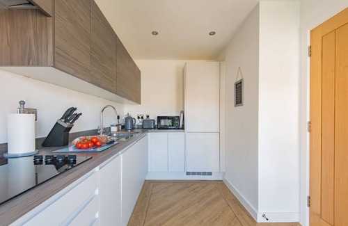Whitstable House | Sea Breeze, Whitstable