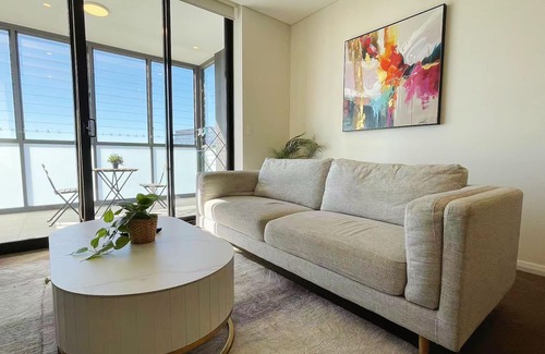 Hurstville Apartment | Sea & City View 2BR @ Hurstville