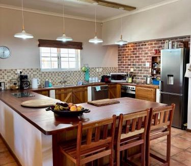Franskraal House | Sea Cottage on Julia