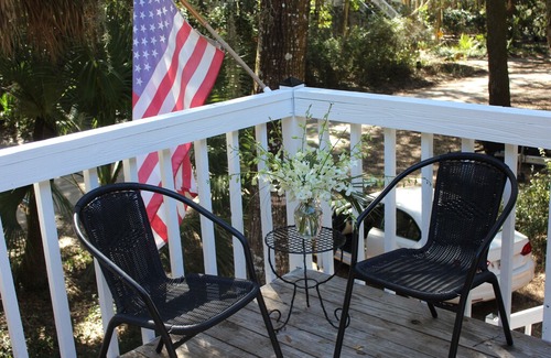 Edisto Island Cottage | Sea Island Cotton Cottage in Edisto Island