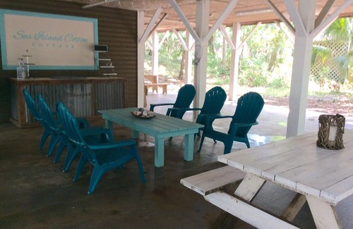 Edisto Island Cottage | Sea Island Cotton Cottage in Edisto Island