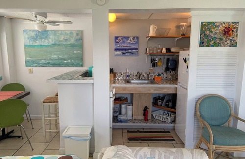 Flagler Beach Apartment | Sea Oats Studio -downtown And Steps To The Beach!
