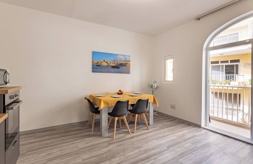 Marsalforn Apartment | Sea & Valley Riva Court Apt Marsalforn, Marsalforn Iz-Zebbug, Malta