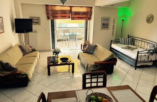 Nea Artaki Apartment | Sea View Artaki Apartment