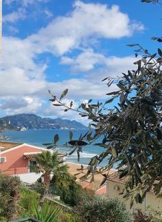 Glyfada Apartment | Sea View Ermini Suite