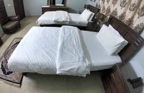 D.H.A. House | Sea View Guest House