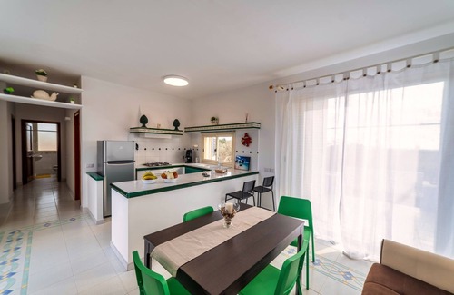 Porto Palo Villa | Sea view, only 400 m from blue flag beach, mini-pool-jacuzzi