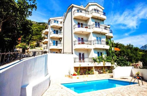 Kamenari Apartment | Sea View-Pool-Bicycles