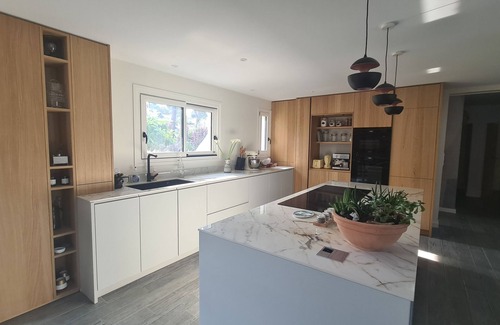 Locoal-Mendon House | Sea View, Pool & Sauna Property - 12 people