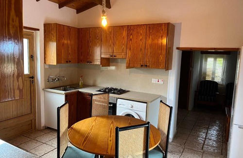Latchi House | Sea-View Stone House Neo Chorio