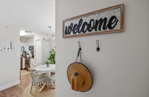 Seawinds Condo Apartment | Sea Winds 501 - Corner Breeze