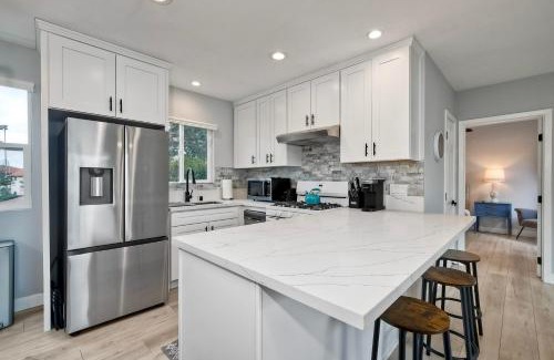 Carlsbad Village Apartment | Seabreeze 1BR, Walk to Sand, Pet Friendly, Parking, Fire Pit Access