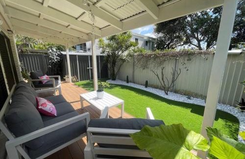 Mermaid Beach Villa | Seabreeze Villa on Mermaid Beach/Broadbeach