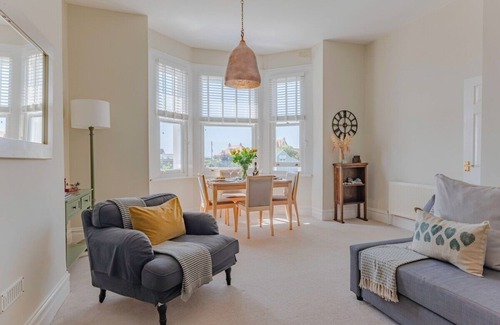 Seaton Apartment | Seafield - Central Seaside Retreat