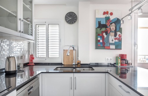 Sitges House | SEAFRONT APARTMENT