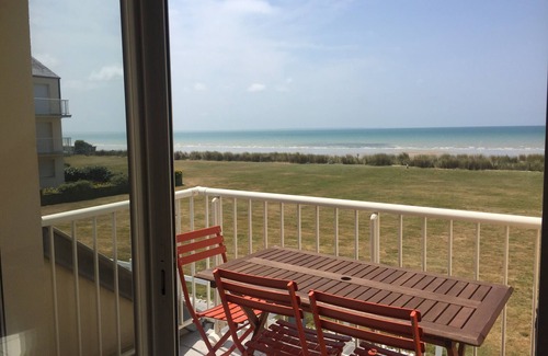 Carolles Apartment | Seafront apartment in Jullouville