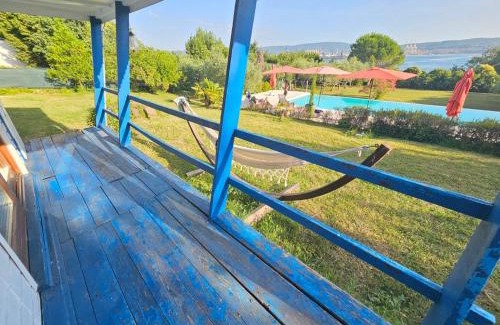 Ankaran Apartment | SEAFRONT BUNGALOW with POOL