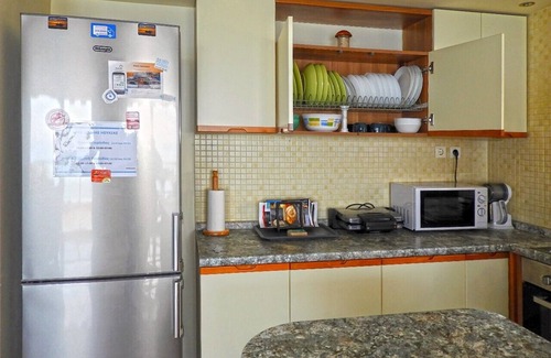 Central Macedonia Apartment | Seafront family apartment plus free parking, the Cruiseflat