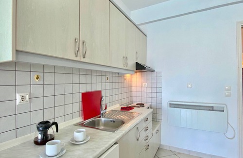 Agia Pelagia Chlomou Apartment | Seafront Ourania Studio No3