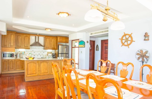 Pak Nam Pran Villa | Seafront villa with private infinity edge 16 m. pool