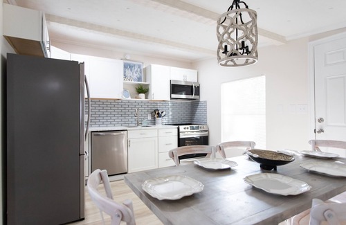 Palm Coast Cottage | Seagrass Cottage II- Pet friendly walk to Atlantic Ocean & Intracoastal Waterway
