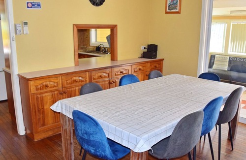 South West Rocks Cottage | Seamist Cottage - Pet Friendly
