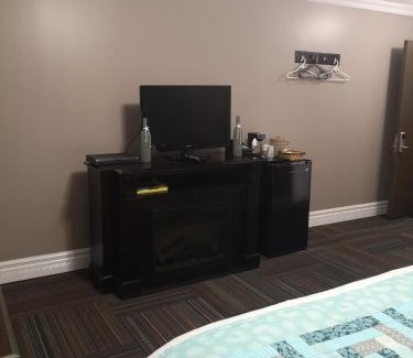 Port Union Hotel | Seaport Inn