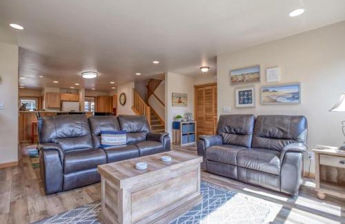 Shorepine Village House | Seas the Day in Shorepine