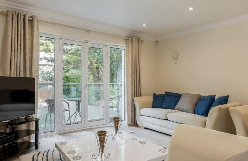Sandbanks House | Seascapes, Sandbanks