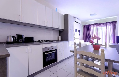 Għadira Apartment | Seaside 2 Bedroom Apt w Side Sea Views - New