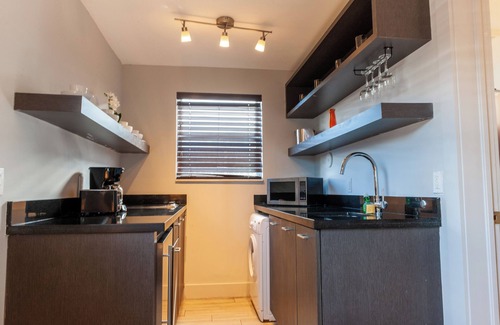 North Beach Apartment | Seaside All Suites Hotel