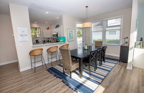 Corolla Cottage | Seaside Cottage OBX; 4 bedroom, 3 bath, private pool, hot tub, & pet friendly!