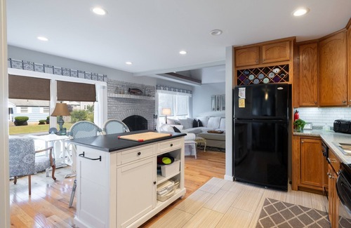 Niantic House | Seaside Serenity: Renovated Beach House Oasis in Charming Niantic