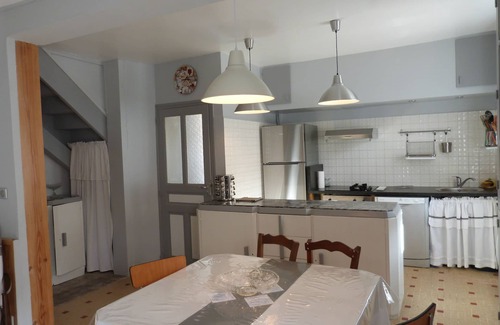 Axat House | SEASONAL GITE AXAT AUDE BETWEEN SEA AND MOUNTAIN IN THE COUNTRY OF CASTLES CATHARES